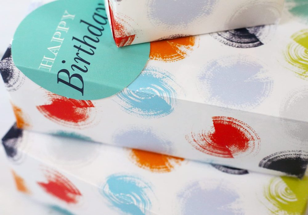 Wrapping Paper 12371A"Male Spot" Gift Wrap Pack with 2 Sheets & 2 Tags, Plastic Free & FULLY RECYCLABLE, multicoloured - Image 6