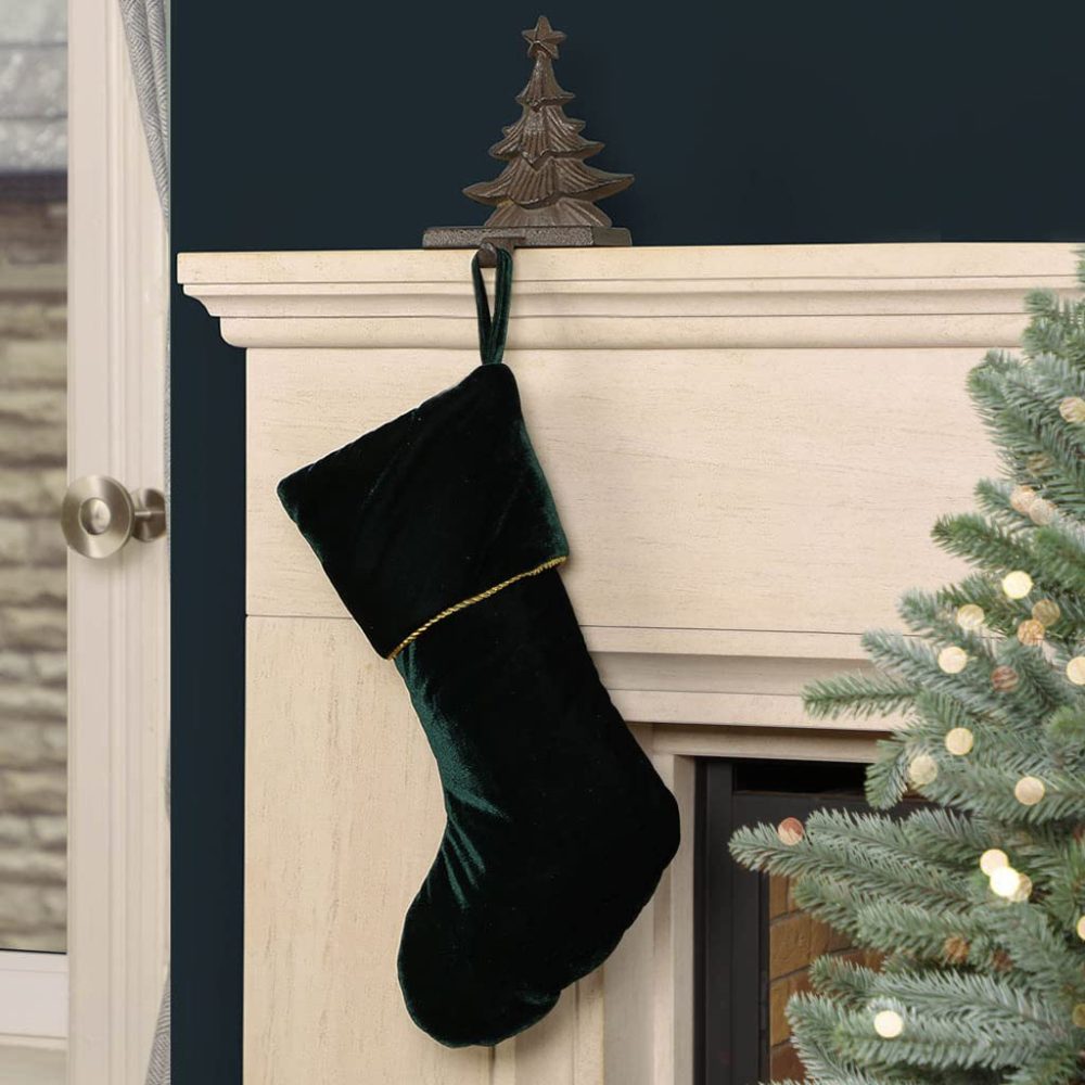 Dibor Set of 2 Large Green Velvet Luxury Christmas Stockings - H48cm - Image 3