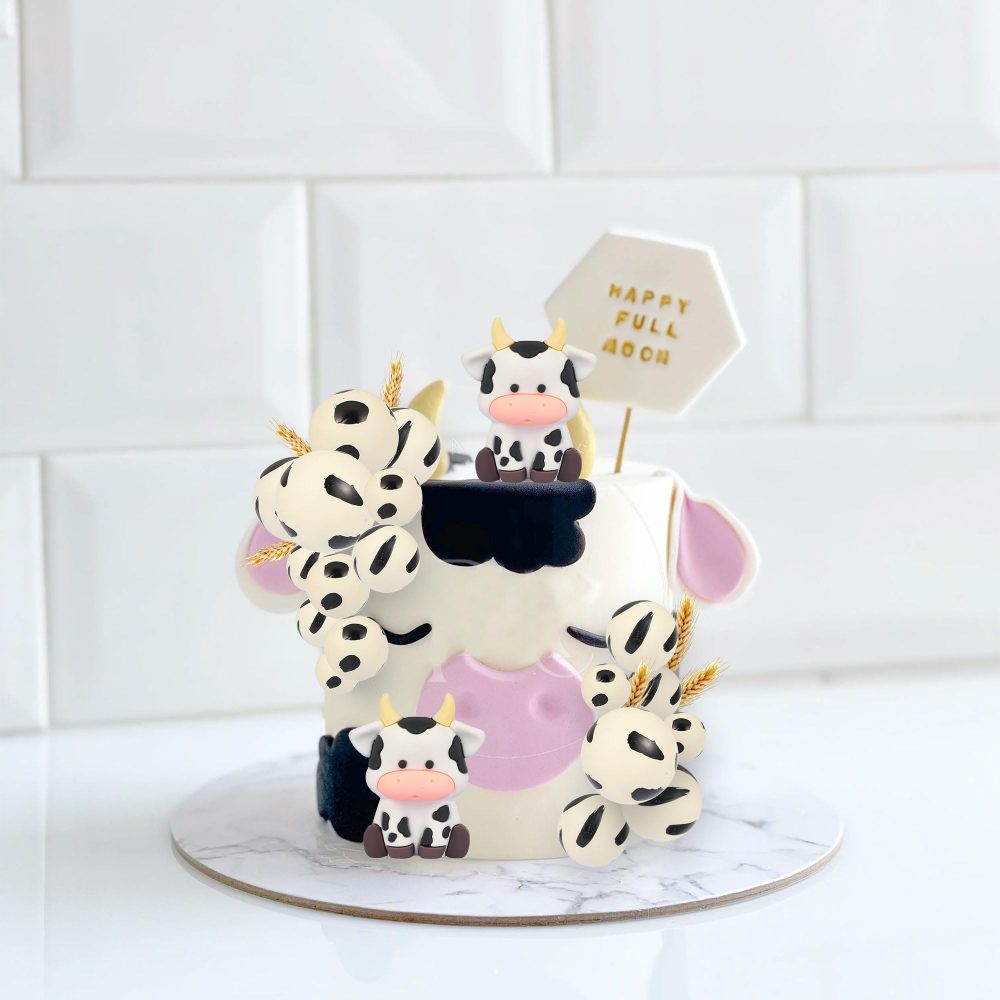 Gyufise 21Pcs Cow Cake Topper Cute Baby Cow Cake Decorations Foam Ball Cake Topper Farm Cake Decorations Baby Shower Cow Themed Birthday Party Supplies Decorations - Image 3