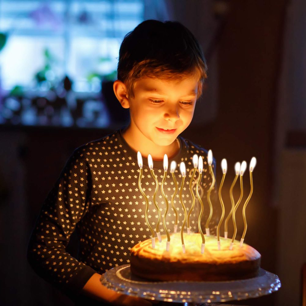 12 Pieces Twisty Birthday Candles Spiral Cake Candles Metallic Cake Cupcake Candles Long Thin Coil Cake Candles with Holders for Birthday Wedding Party Cake Decorations (Gold) - Image 2