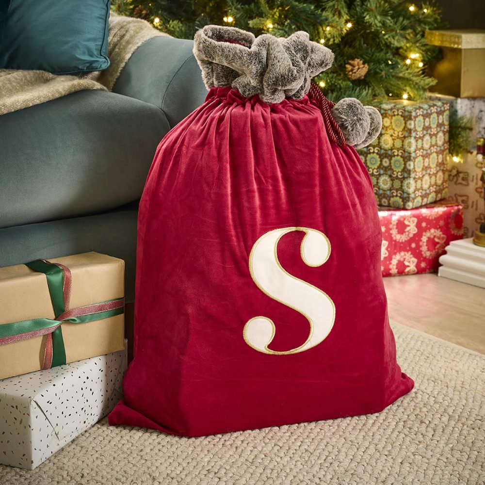 Celebright Christmas Sack with Embroidered Letter 'P' - Festive Holiday Décor for a Memorable Celebration - Faux Fur - Red - Image 4