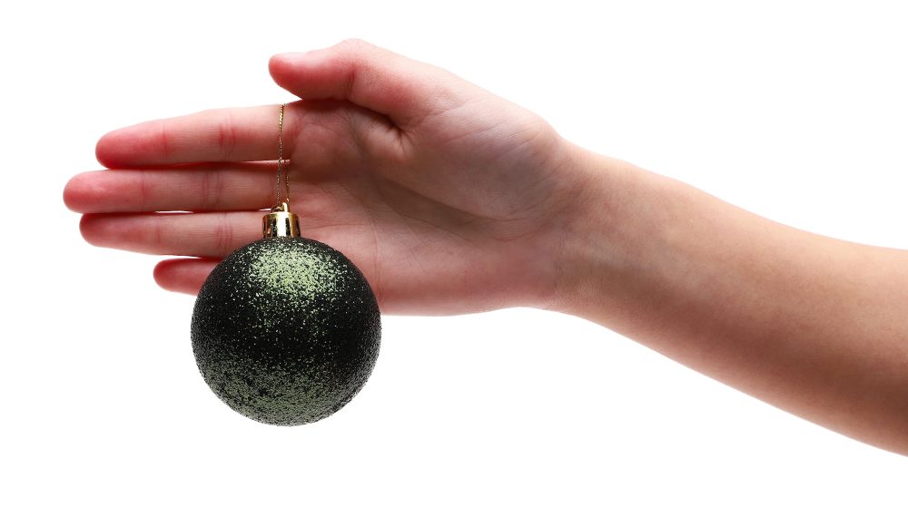 Christmas Concepts® Pack of 10-60mm Christmas Tree Baubles - Shiny, Matte & Glitter Decorated Baubles (Forrest Green) - Image 4