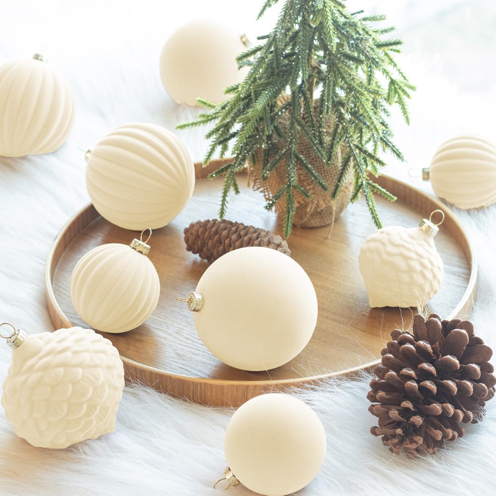 KI Store Cream White Velvet Christmas Baubles 25pcs Shatterproof Flocked Christmas Tree Ornaments 80mm 60mm Assorted for Xmas Tree Decorations (Cream) - Image 5