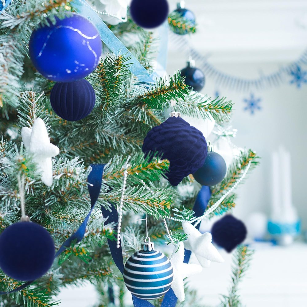 KI Store Blue Velvet Christmas Baubles 25pcs Shatterproof Flocked Christmas Tree Ornaments 80mm 60mm Assorted for Xmas Tree Decorations - Image 4