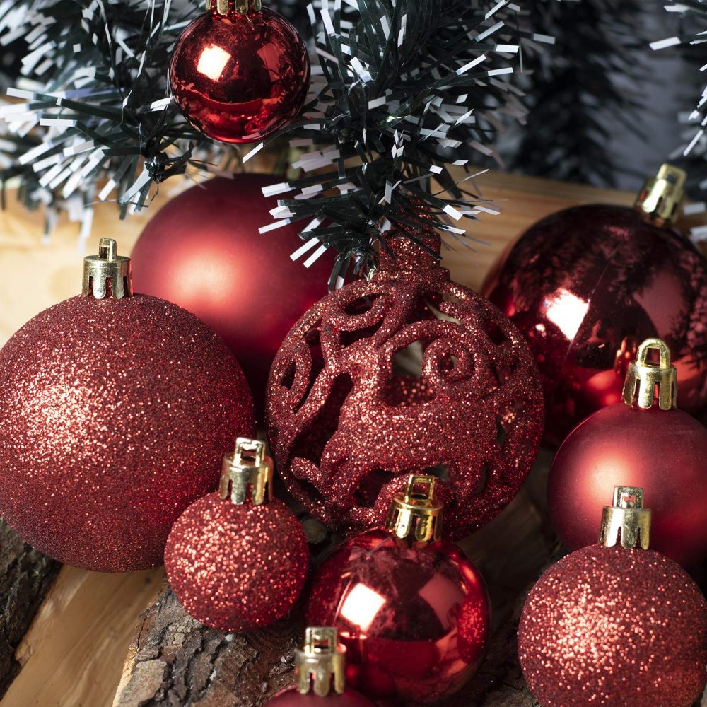 Bravich 100 Pieces Shatterproof Baubles Set. Christmas Tree Decorations Ornament Balls With Hooks & String Hanging. Home Decor 3,4 & 6 CM Baubles-Matt, Shiny & Glitter Finish-Red - Image 4