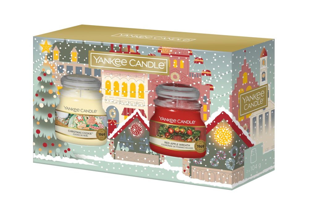 Yankee Candle Scented Candles Gift Set, 2 Small Jar Candles, Perfect Christmas Gifts for Women, Passport to the Holidays Collection, Signature - Image 2