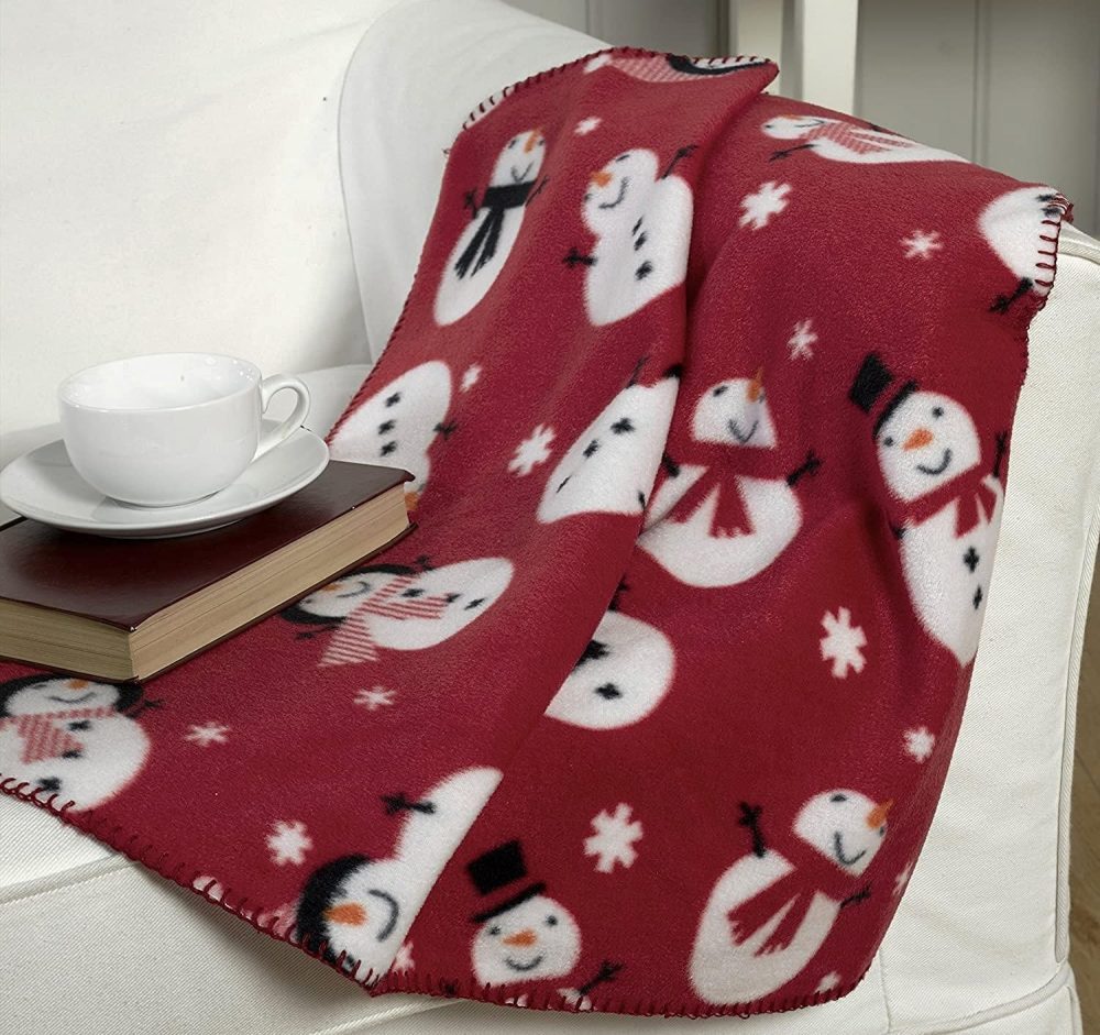 Celebright Christmas Fleece Throw - Large 50 x 60 Inch (127 x 152cm) Fluffy Microfiber Blanket Throw Over for Bed, Sofa, Couch - Plush Snuggly Cosy Winter Warmer - Snowman Red Pattern - Image 2