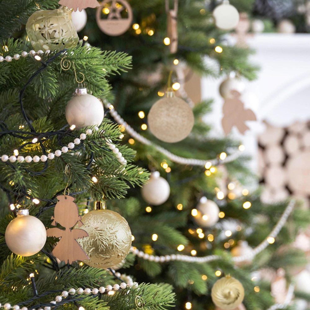 KI Store Champagne Christmas Baubles Christmas Tree Decoration Ornaments 18pcs Shatterproof Balls for Xmas Hanging Decorations Festival Holiday Decor - Image 3
