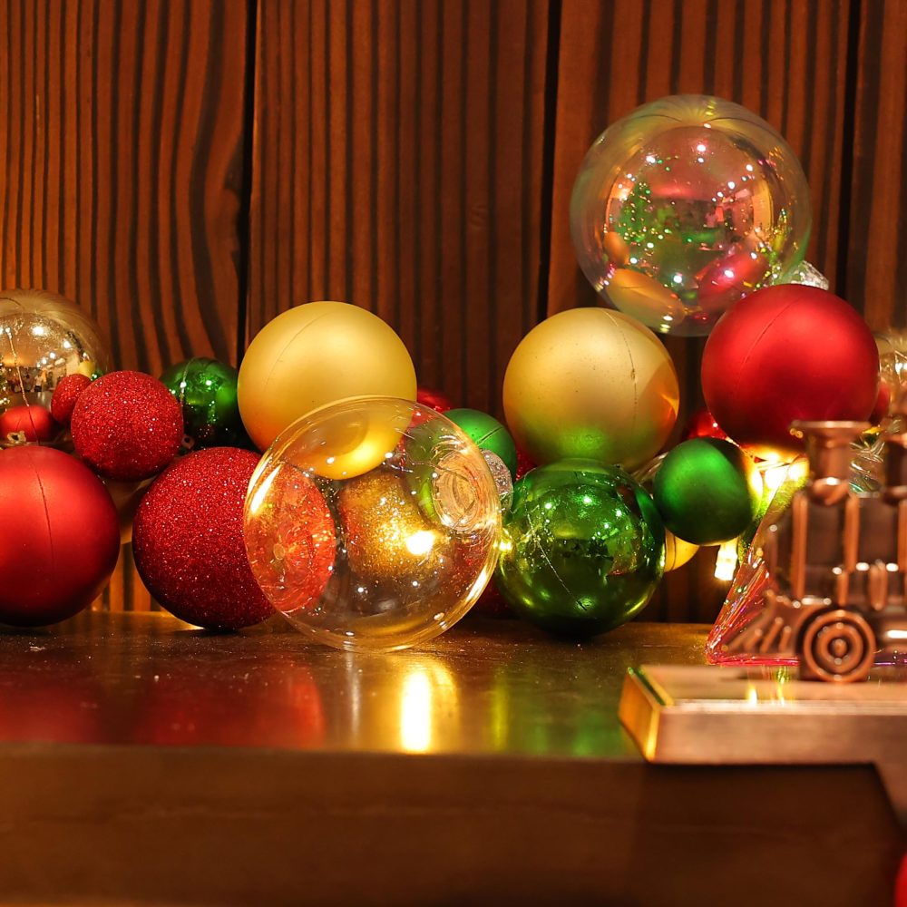 Alyphyly 25Pcs 2.64in Christmas Decoration Balls Shatterproof Colored Transparent Ball for Festival Wedding Home Party Decors Xmas Tree Hanging - Image 5