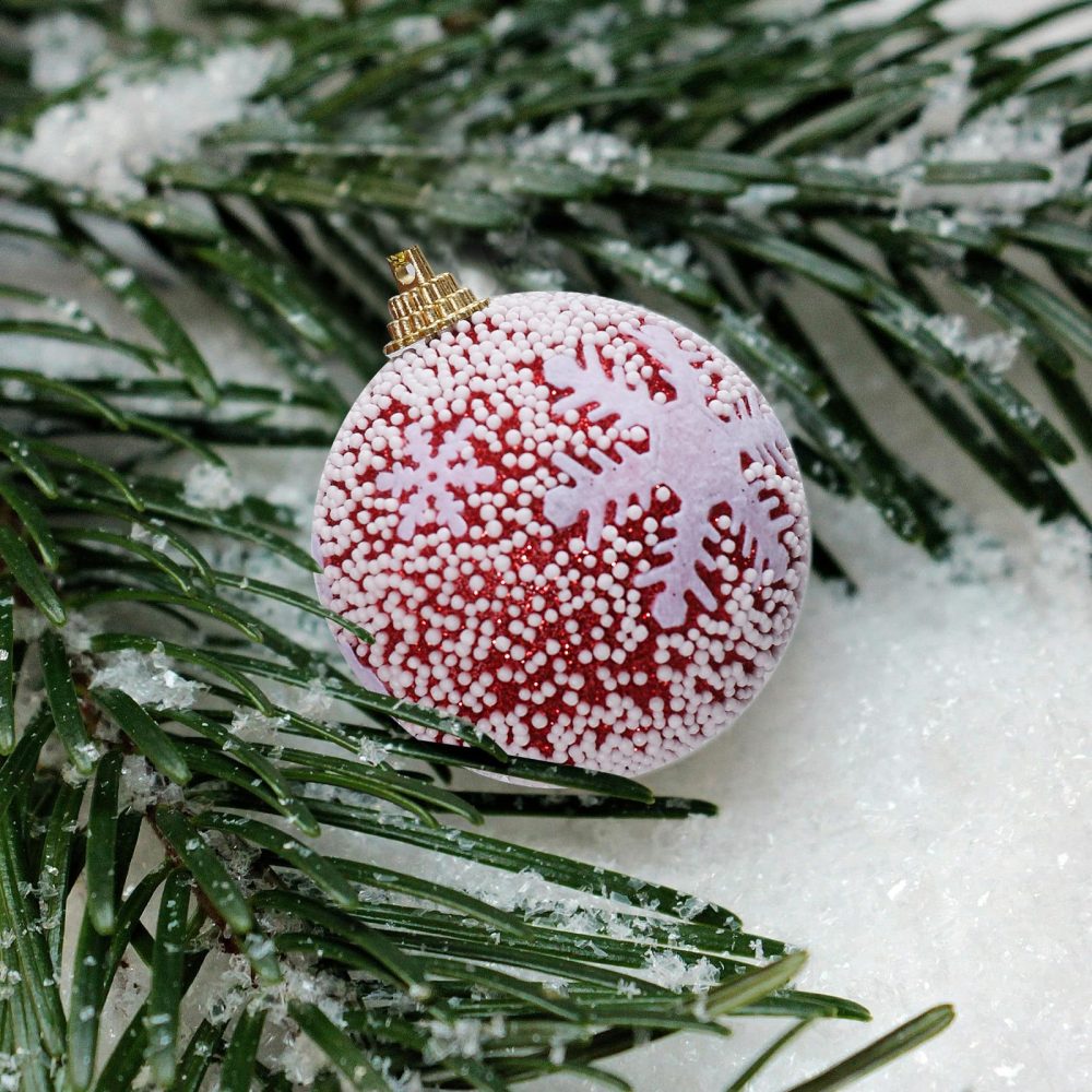 Christmas baubles-16PCS 6cm Christmas ball,Red and white Christmas ornament,for Christmas tree decorations - Image 3