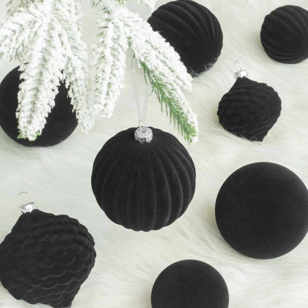 KI Store Black Velvet Christmas Balls 25pcs Shatterproof Flocked Christmas Tree Ornaments Assorted for Xmas Tree Decorations - Image 4