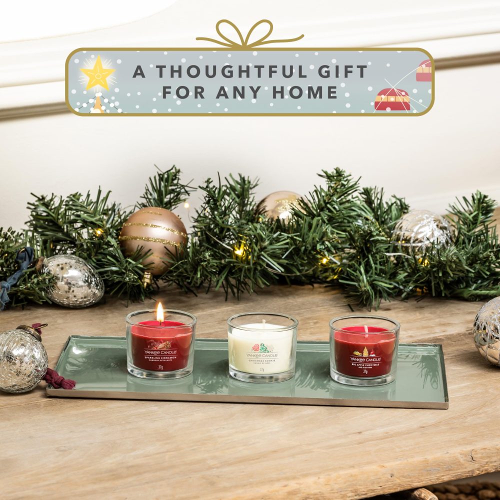 Yankee Candle Scented Candles Gift Set , 3 Mini Filled Votive Candles , Perfect Christmas Gifts for Women , Passport to the Holidays Collection, Signature - Image 2