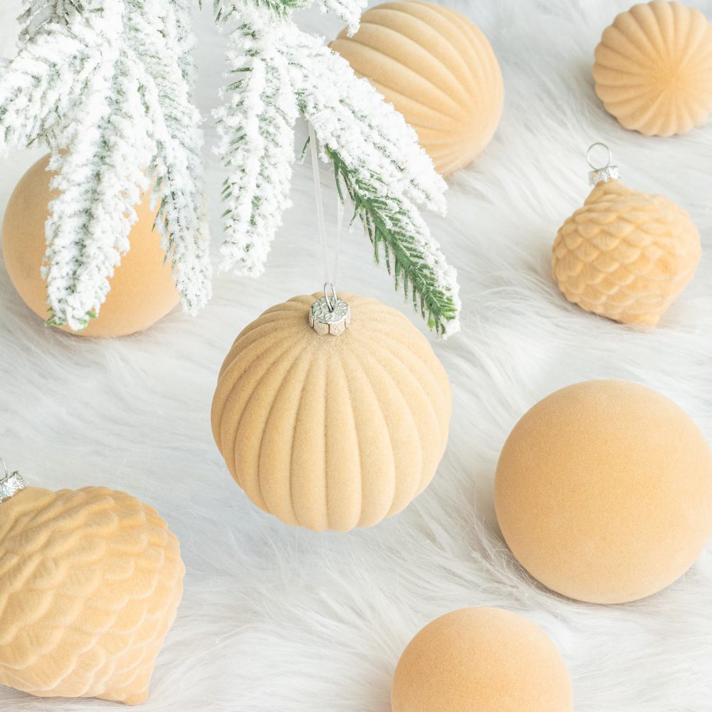 KI Store Light Brown Velvet Christmas Balls 25pcs Shatterproof Flocked Christmas Tree Ornaments Assorted for Xmas Tree Decorations - Image 4