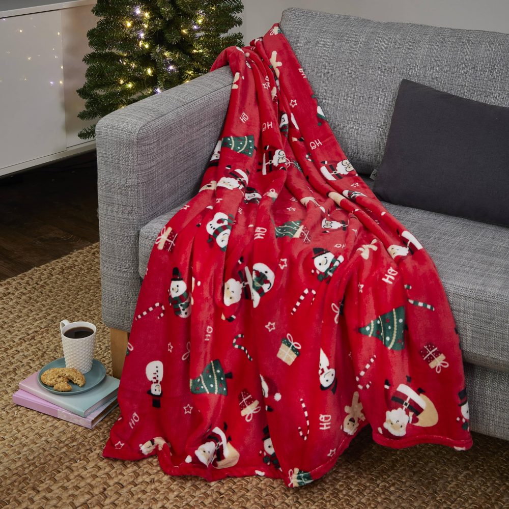 Celebright Luxurious Christmas 100% Recycled Fleece Throw – Large 50 x 60Inch (127cm x 152cm) Fluffy Microfiber Blanket for Bed, Sofa, Couch – Plush Snuggly Cosy Winter Warmer – Jolly Holiday Red - Image 5