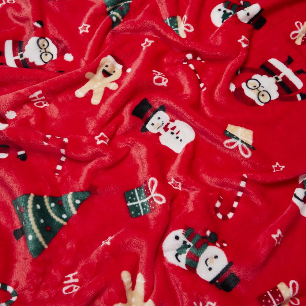 Celebright Luxurious Christmas 100% Recycled Fleece Throw – Large 50 x 60Inch (127cm x 152cm) Fluffy Microfiber Blanket for Bed, Sofa, Couch – Plush Snuggly Cosy Winter Warmer – Jolly Holiday Red - Image 6