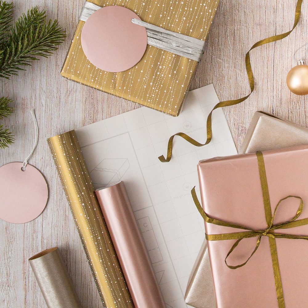 Hallmark Christmas Gifting Compendium, 3 Pack Wrapping Paper, 2M Each, 6 Gift Tags, 2 Raffia Ribbons, Gold, White, Rose Gold Compendium Pack - Image 7