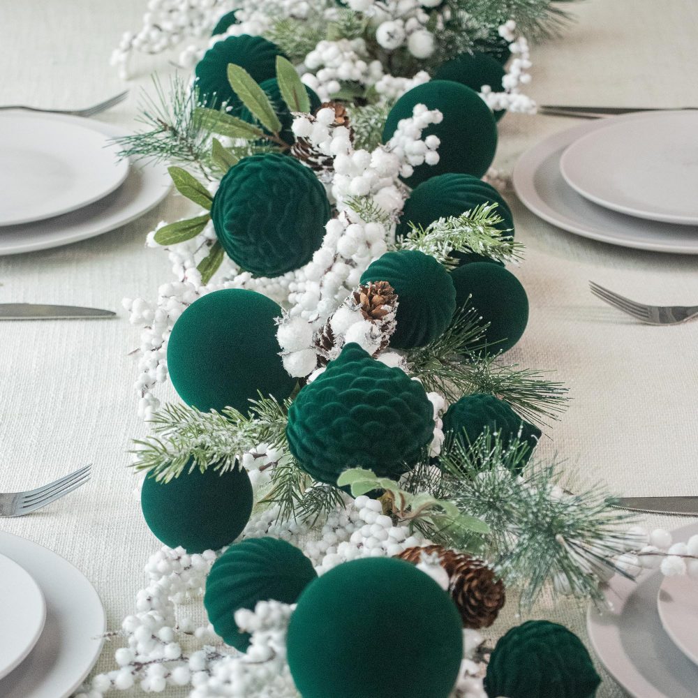 KI Store Dark Green Velvet Christmas Baubles 25pcs Shatterproof Flocked Christmas Tree Ornaments Assorted for Xmas Tree Decorations - Image 3