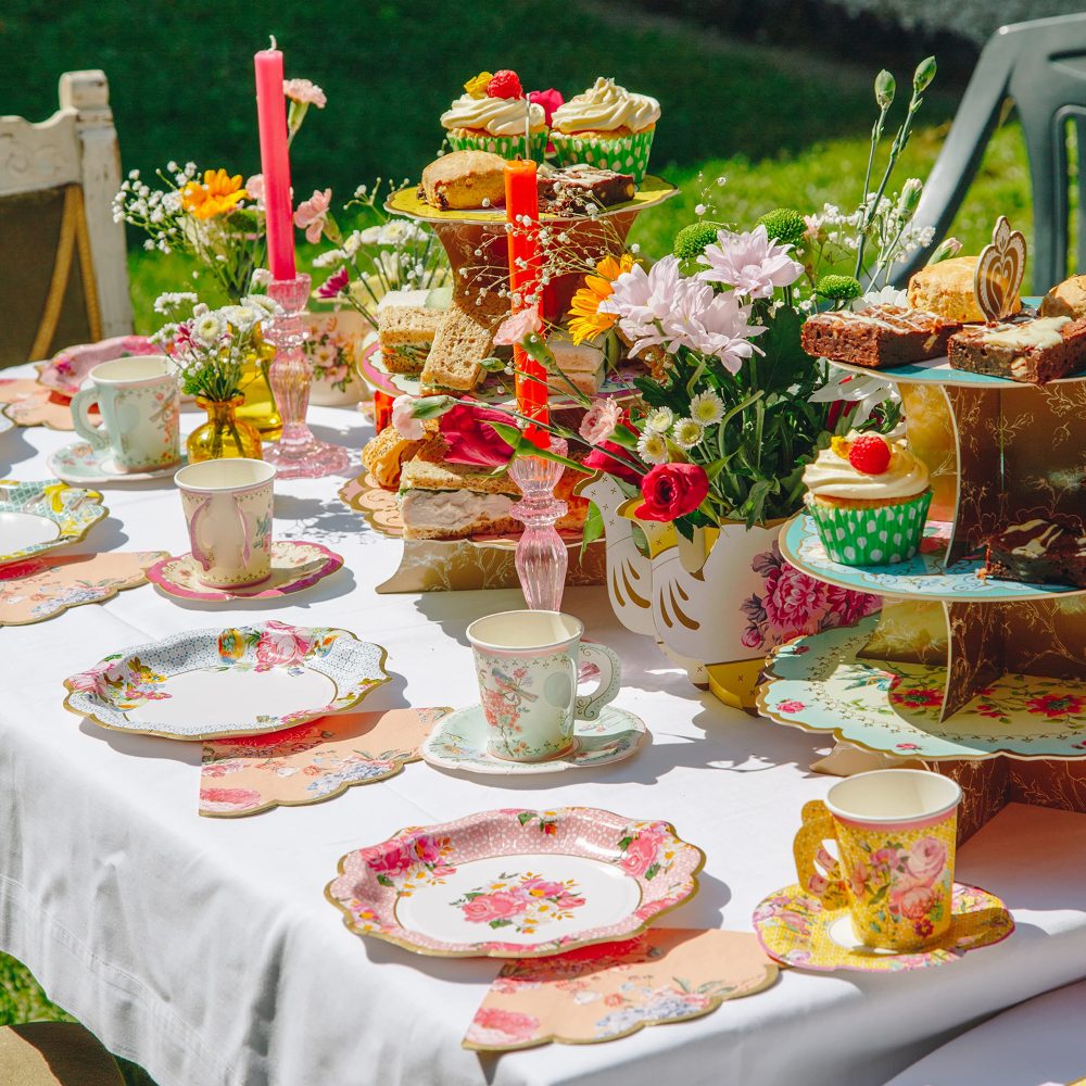 Talking Tables Pack of 24 Afternoon Tea Vintage Floral Paper Plates | Truly Scrumptious | for Birthday Party, Baby Shower, Wedding and Anniversary, Disposable Tableware in Pastel Colours - Image 6