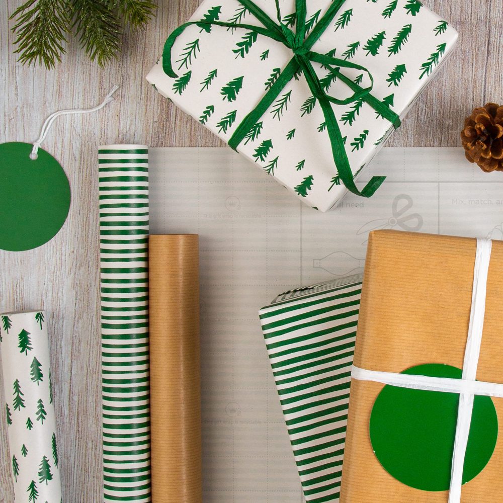 Hallmark Christmas Gifting Compendium, 3 Pack Wrapping Paper, 2M Each, 6 Gift Tags, 2 Raffia Ribbons, Rustic, Green, White Compendium Pack - Image 7
