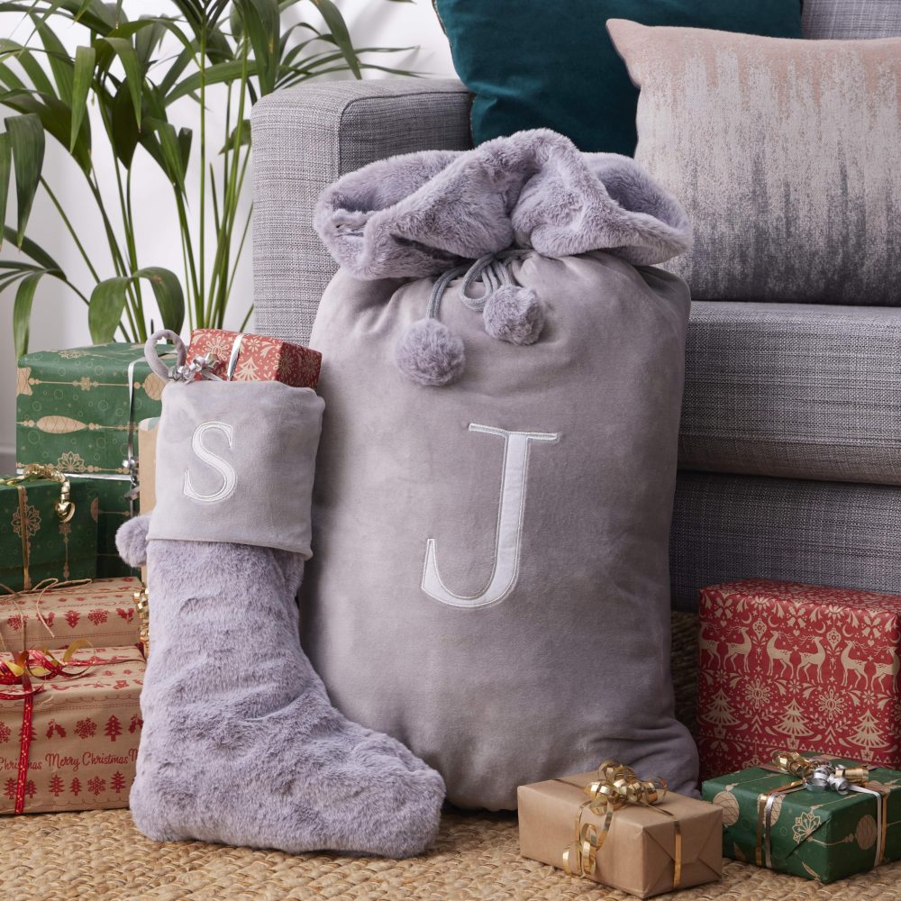 Celebright Matching Christmas Sack and Stocking Set with Embroidered Letter 'S' - Festive Holiday Décor for a Memorable Celebration - Faux Fur - Grey - Image 6