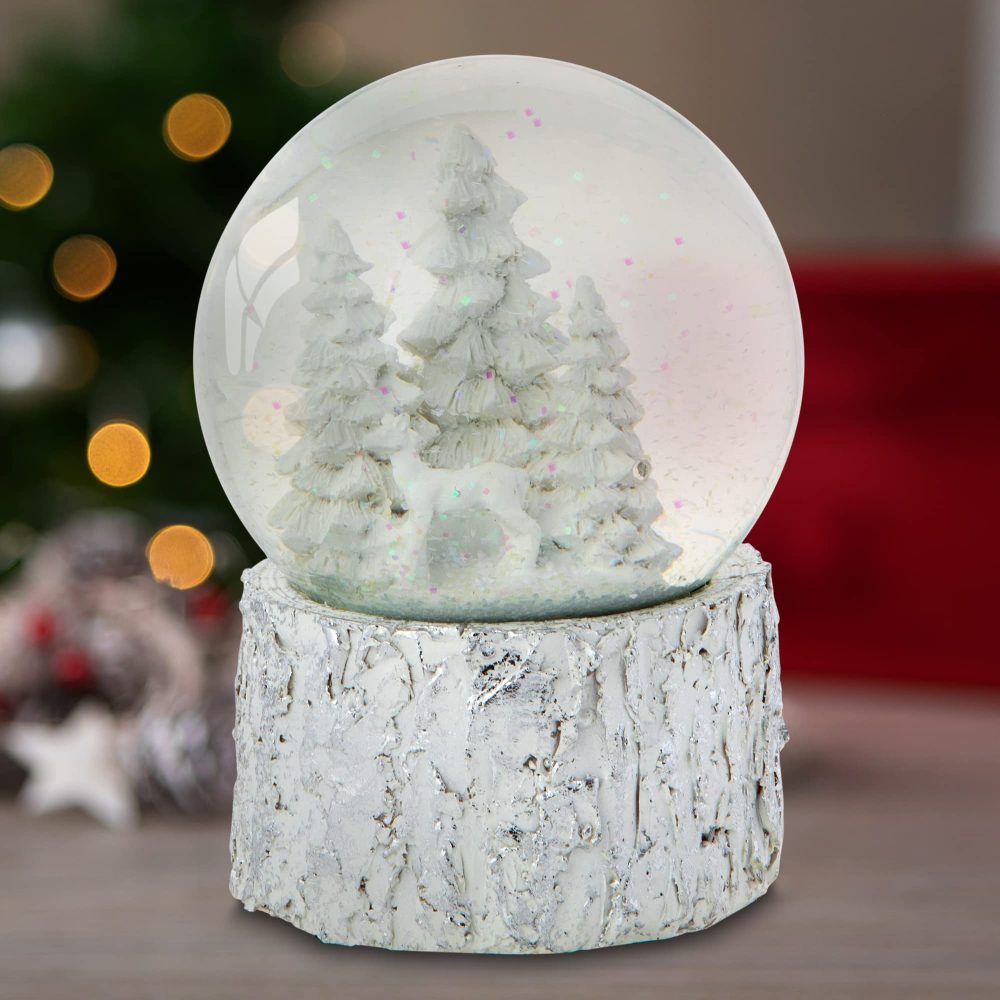 Celebright Christmas Musical Snow Globe - Wind Up & Play - Traditional Festive Decoration - Large 14cm (White Christmas Tree Scene) - Image 7