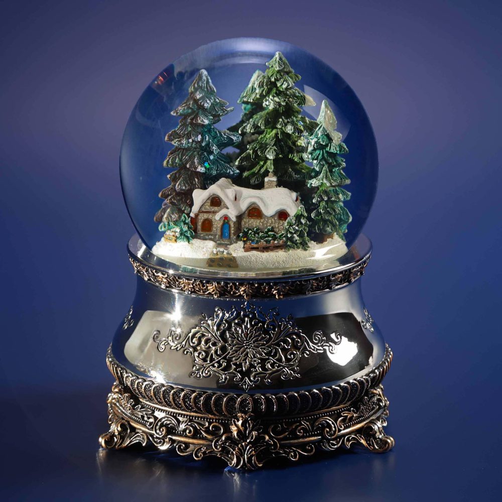 Christmas Lighted Snow Globe "Hunting lodge" Musical with Swirling Snow, Battery Powered Christmas Decorations Indoor for Home - Image 9