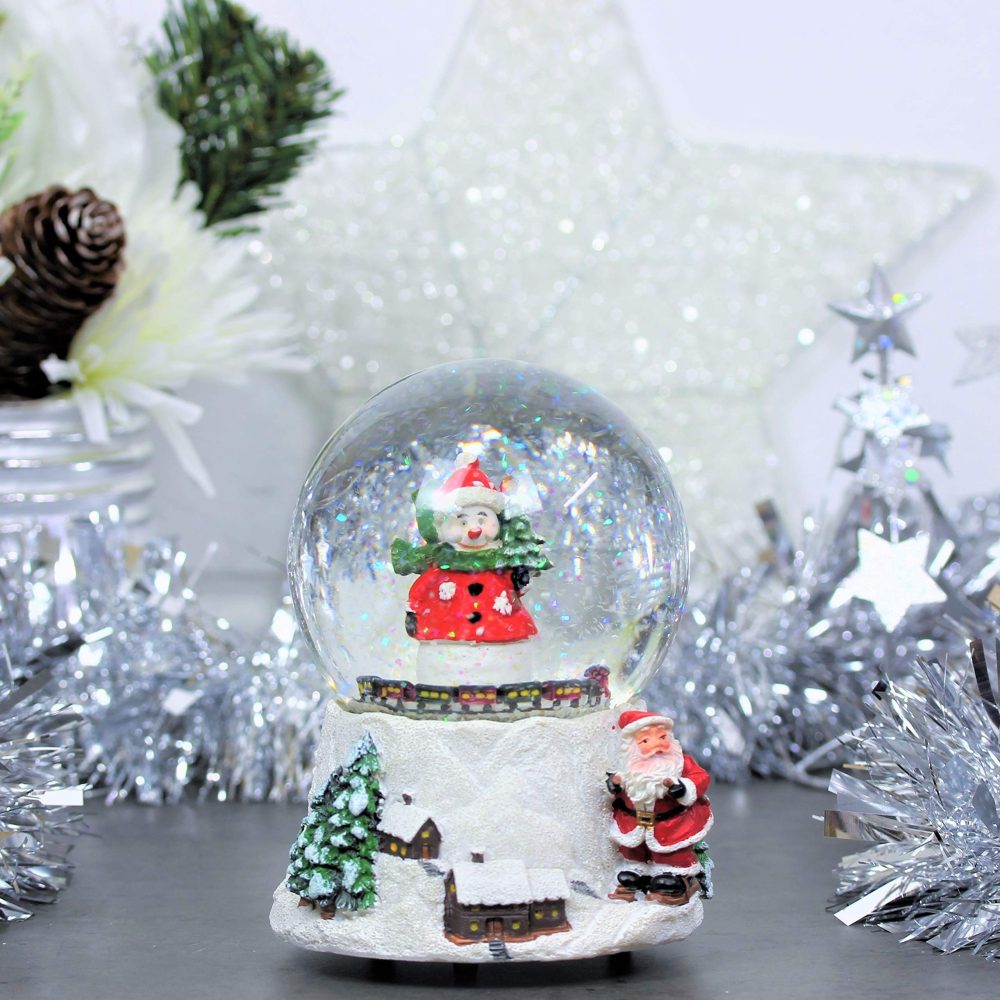 The Christmas Workshop 84410 Musical Snow Globe/Snowman Festive Decoration/Wind Up & Play / 11cm x 10cm x 15cm