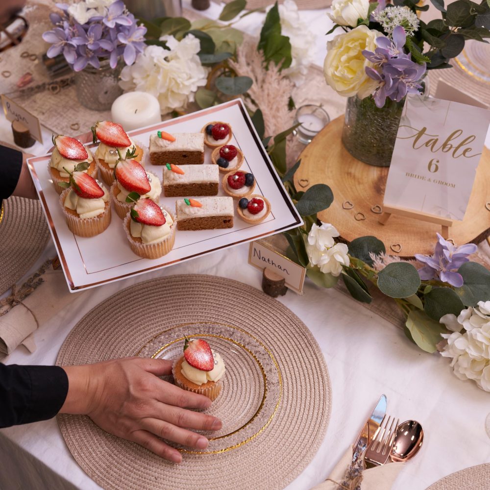MATANA 6 White Plastic Serving Platters with Rose Gold Border, Food Party Trays - 30x23cm - Buffets, Weddings, Birthdays, Parties - Elegant, Sturdy & Reusable - Image 9